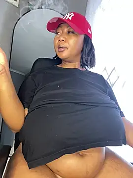 MayaPassion from StripChat is Freechat