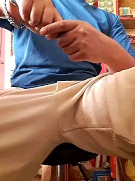 RaiStarrrr0-9 webcam