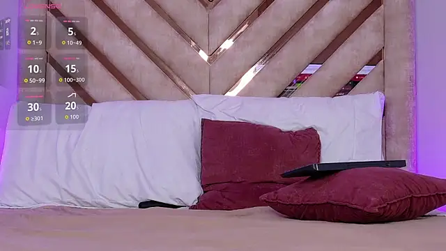 Martina-Roberts- webcam