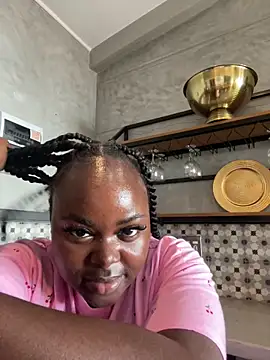 Webcam Model (Honeycoco0211)  is live.Free join now!