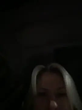 toomuchofafreak webcam