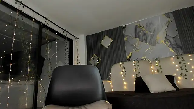 SarahCastro1_ webcam