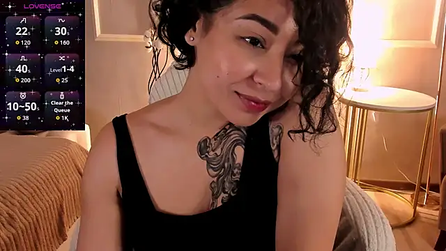 Aisha_Goldstein webcam