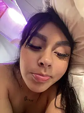 scarlett_pinkk1 webcam