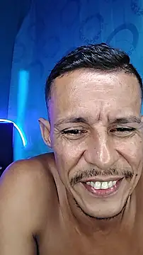 juanmaur22 - Juanmaur22's free webcam - UK Sex Cams