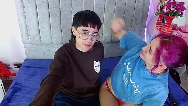 katalinathxandbritney1 webcam