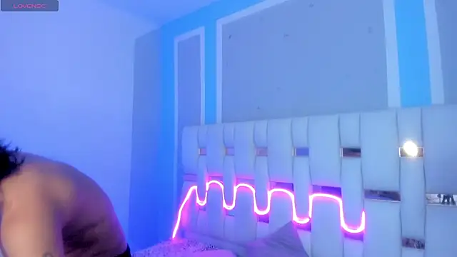 andykings_1 - AndyKings_1's free webcam - UK Sex Cams