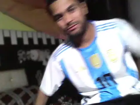 Stubborndesiboy webcam