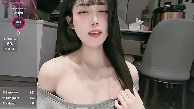 美女sansan-666在线直播