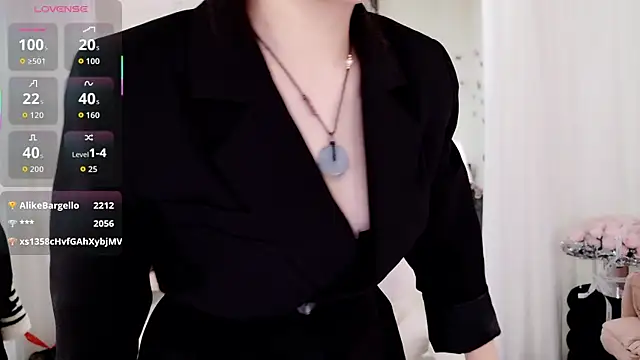 美女yangyang-777在线直播