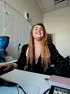 Juicy_PeachLux webcam