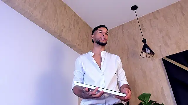 Thiagoferreti webcam