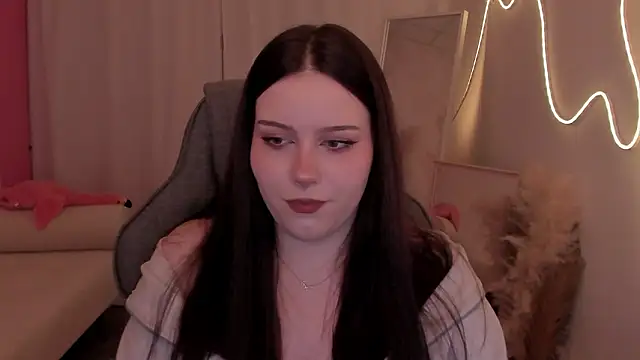 coramiel - CoraMiel's free webcam - UK Sex Cams