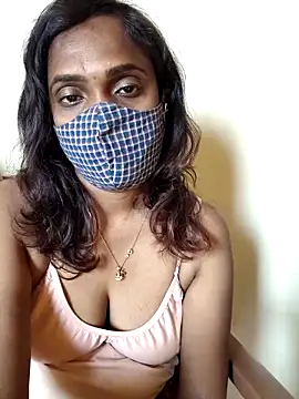 queen-dhivya - Queen-dhivya's free webcam - UK Sex Cams