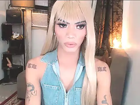 yoursexyasiantsxx webcam