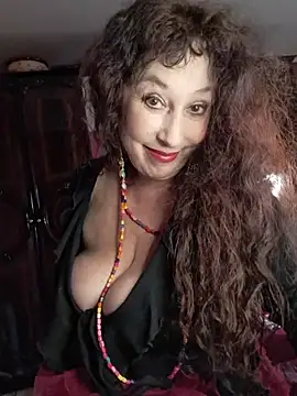 GypsyEsmeralda webcam