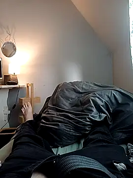 AlexanderArmani webcam