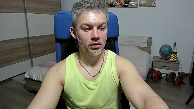 robbyshawz - RobbyShawz's free webcam