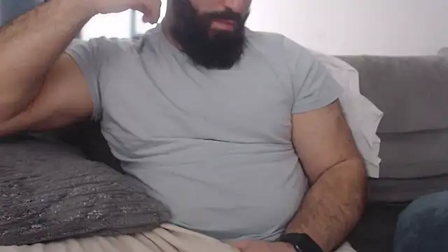 hugemachohandsome - Hugemachohandsome's free webcam - UK Sex Cams