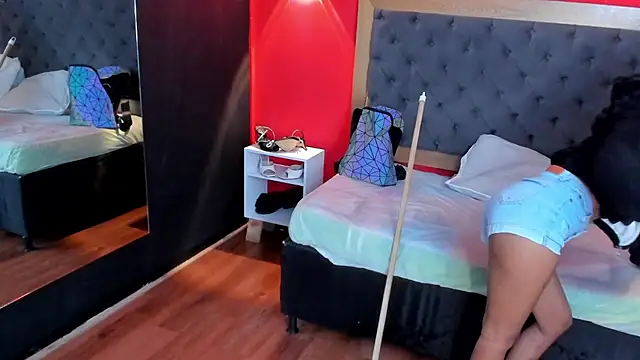 yayahilton (F young) - fuck my pussy 🔥