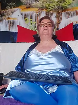 queenpammy1 (Ask my age) - Make me happy and I'll make you happy