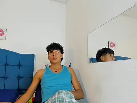 Valentino_Lane webcam