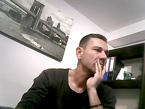 mastercharisma35 webcam