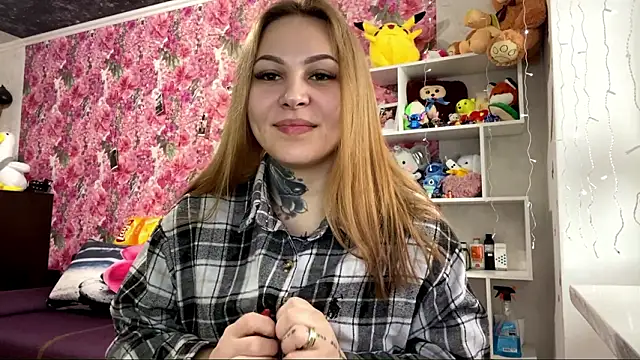 traciballena - TraciBallena's free webcam