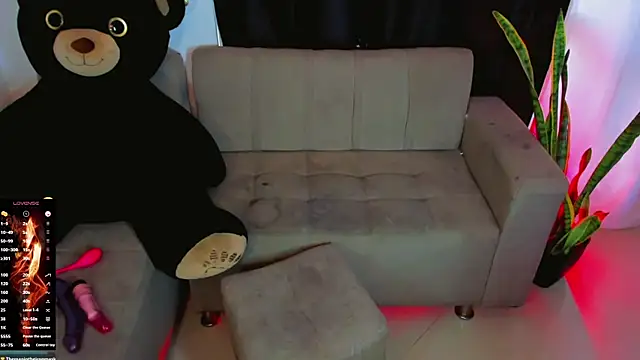 zaff_kinny - Zaff_kinny's free webcam - UK Sex Cams