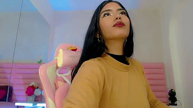 estefany_squirt1 webcam