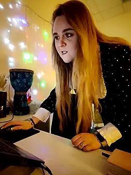 Juicy_PeachLux webcam