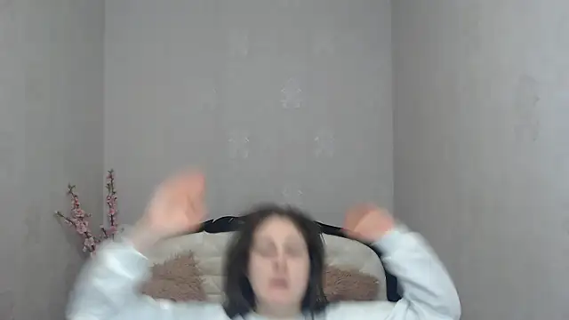 Holliy_Cooper webcam