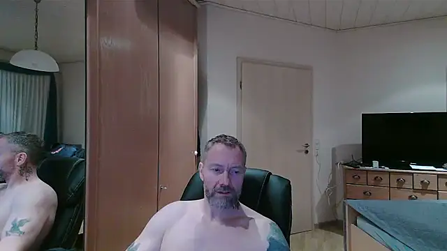 rockburg (M mature) - küsschem