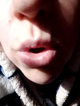 Webcam Model (Calibers2932)  is live.Free join now!