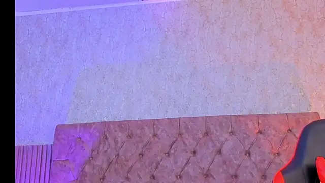 Adonys_Lewis_ webcam