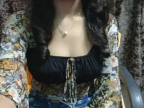 Adorable_Ayesha webcam