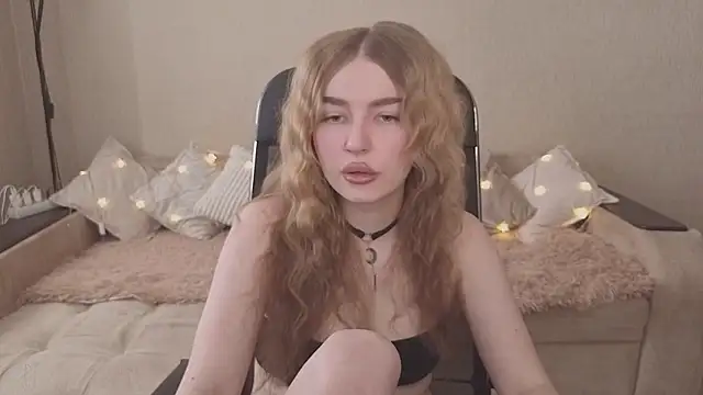 ViolettaLopez webcam