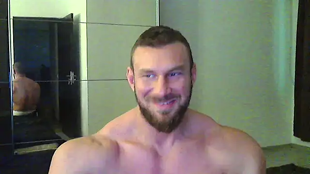 muscularkevin webcam