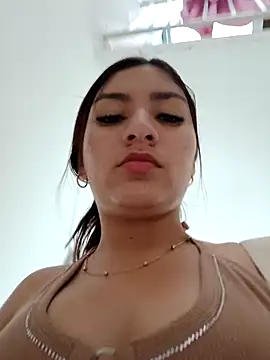 naughty__girl20 - Naughty__Girl20's free webcam - UK Sex Cams