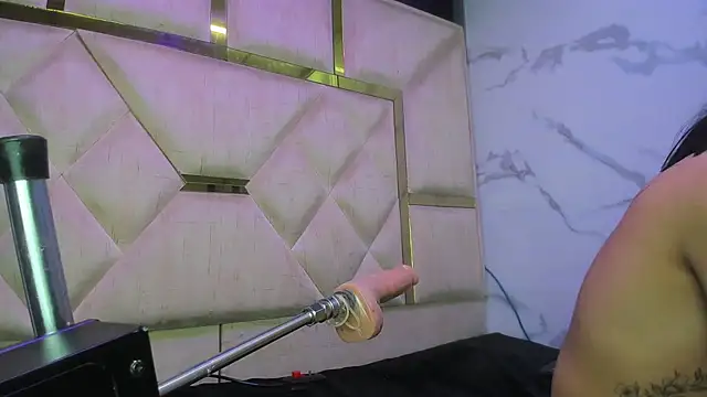 allisonts69 - Allisonts69's free webcam - UK Sex Cams