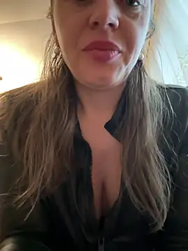 ladywithbigass webcam