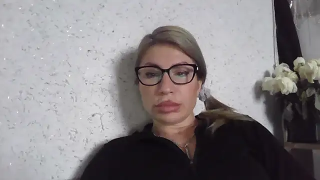 fox_red_lady7 webcam