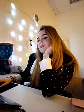 Juicy_PeachLux webcam