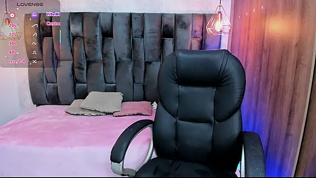 miichael_black - Miichael_black's free webcam - UK Sex Cams