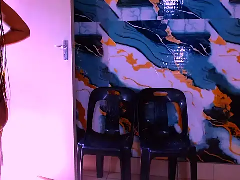 ebonypretty4u69 webcam