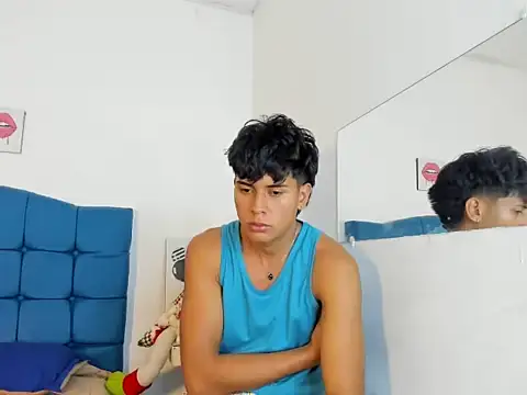 Valentino_Lane webcam