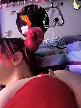 DisireAfterDark webcam