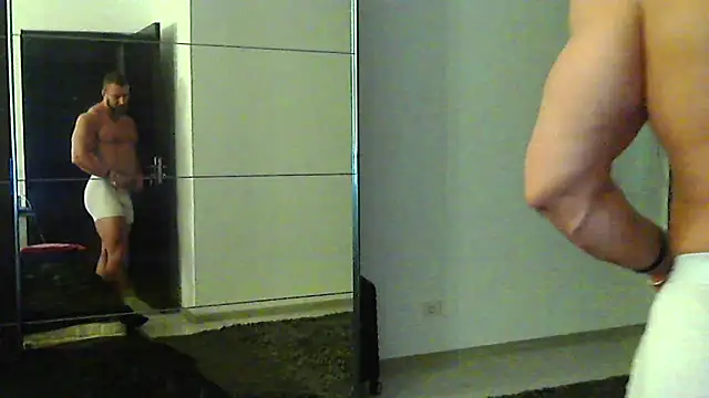 muscularkevin webcam