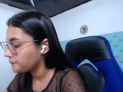 kathe-mills235 webcam