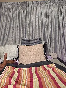 ThickianaRider webcam